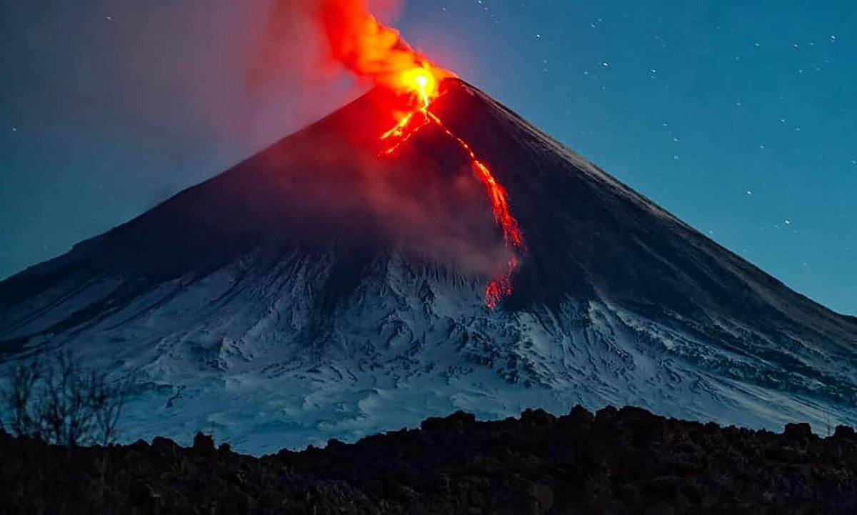 Самый большой действующий вулкан в евразии