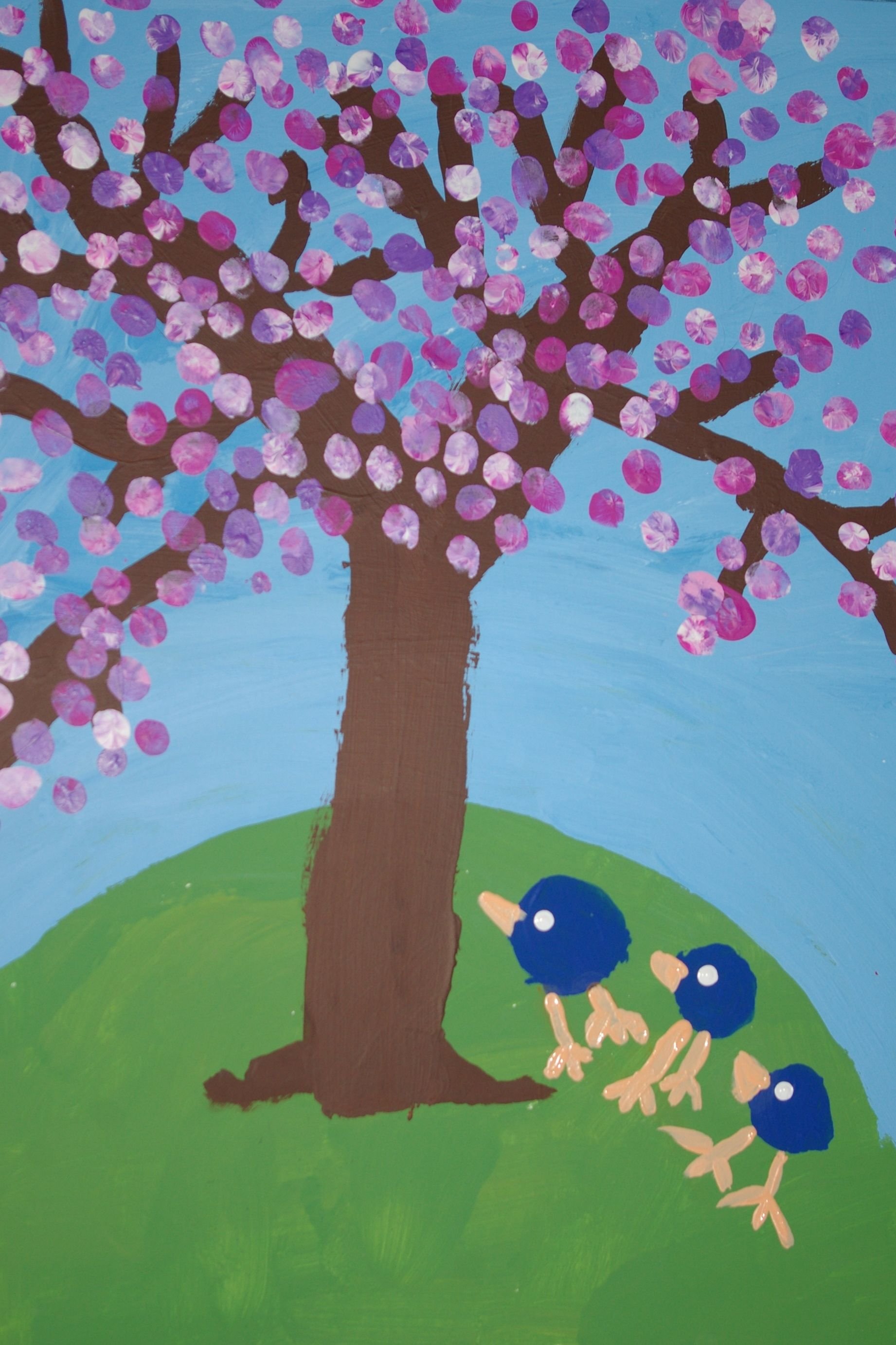 Как нарисовать весеннее дерево. Аппликация на весеннюю тематику. Весеннее дерево в детском саду. Рисование Весеннее дерево. Весенняя аппликация для детей.