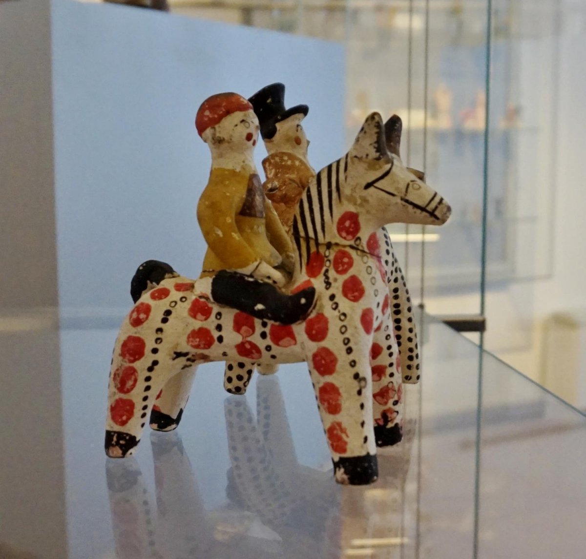 Дымковская лошадь