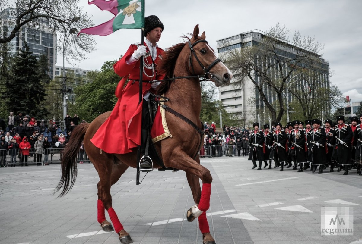 Казак на коне