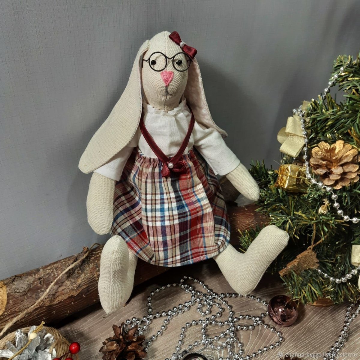 Интерьерный заяц Тильда