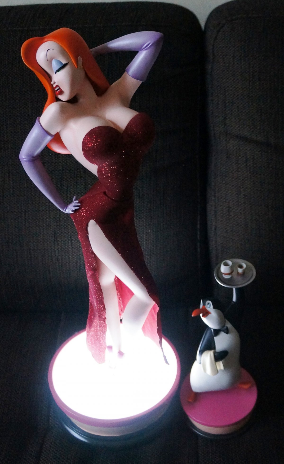 Джессика рэббит и кролик Роджер