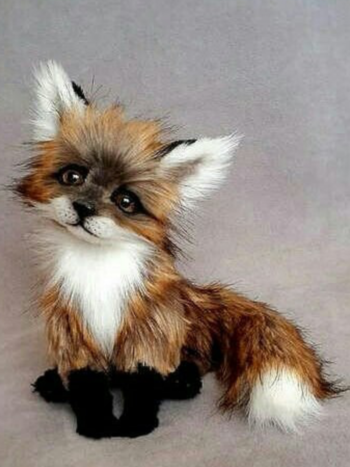 Лиса в сугробе