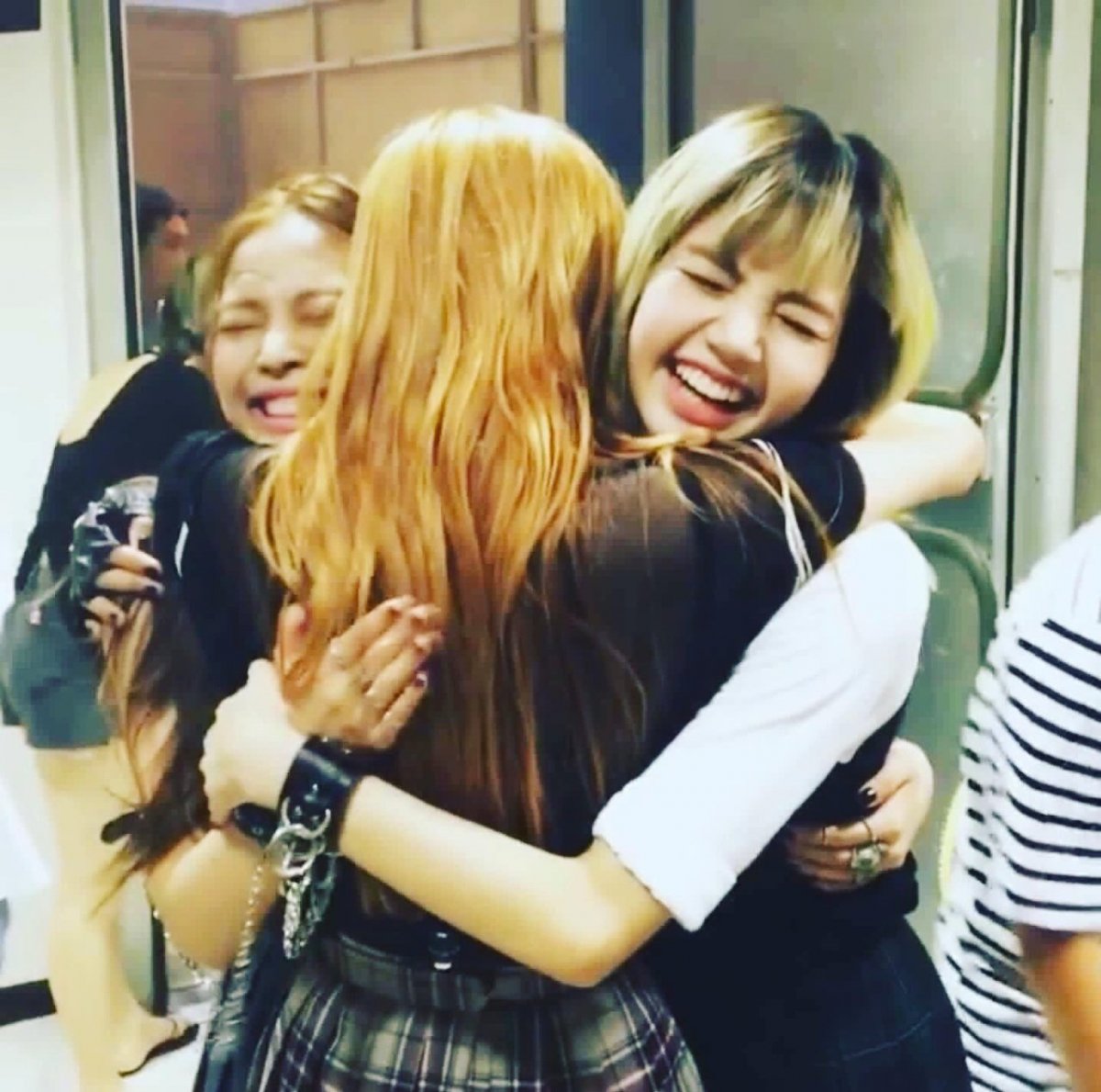 Блэк Пинк 2020 лиса и Дженни