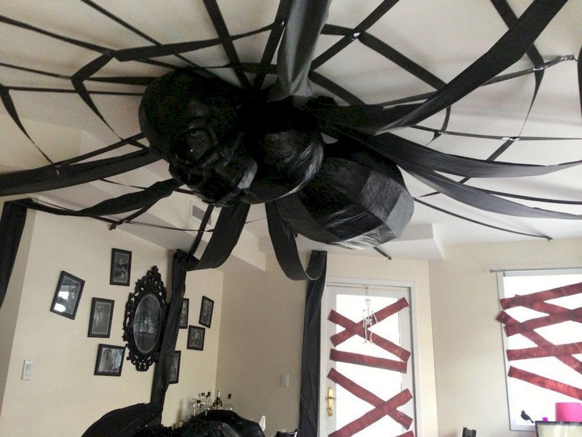 Украшение офиса к Хэллоуину