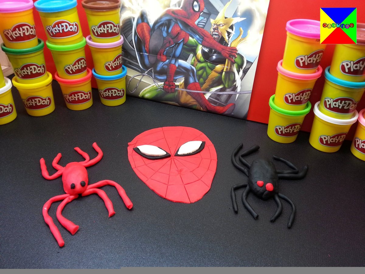 Паук из пластилина