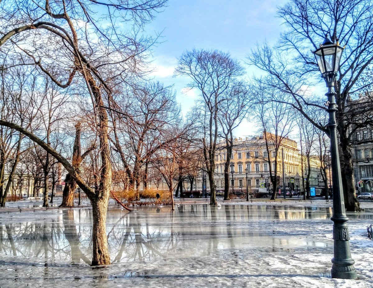 Санкт-Петербург март