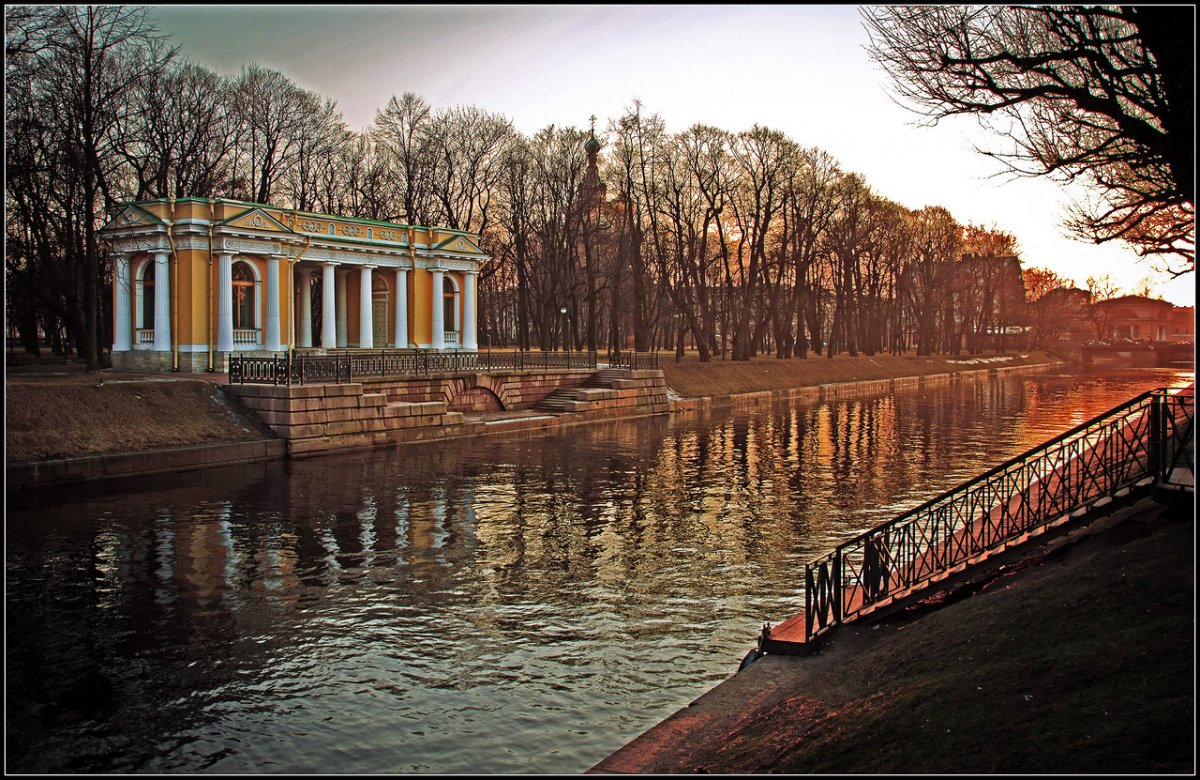 Санкт-Петербург в апреле