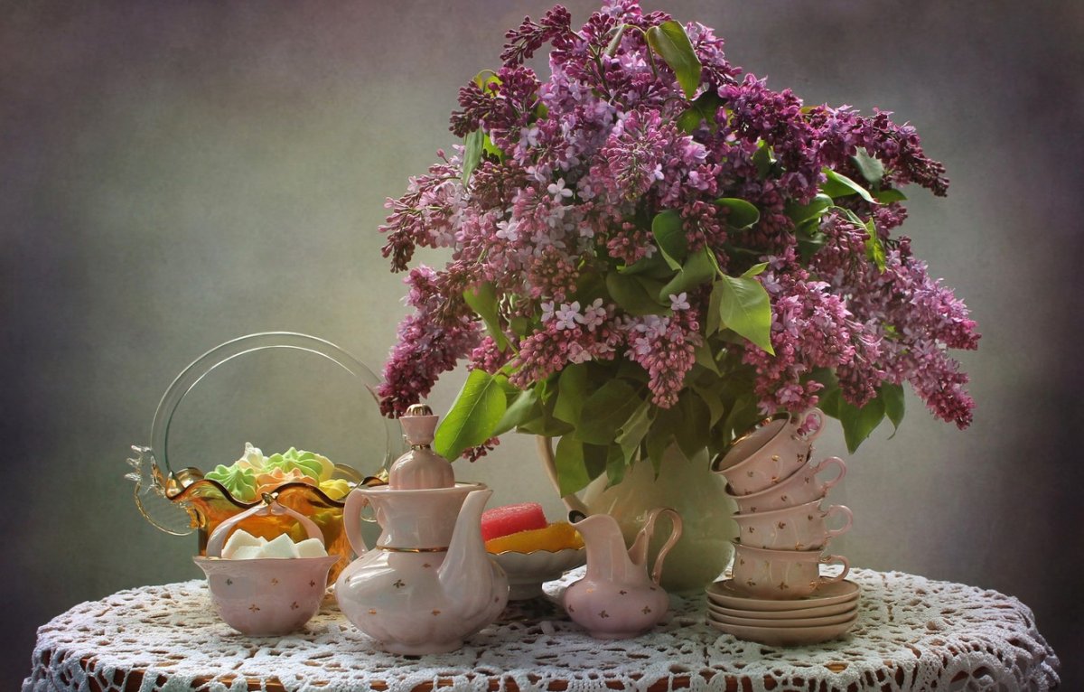 Натюрморт цветы сирень