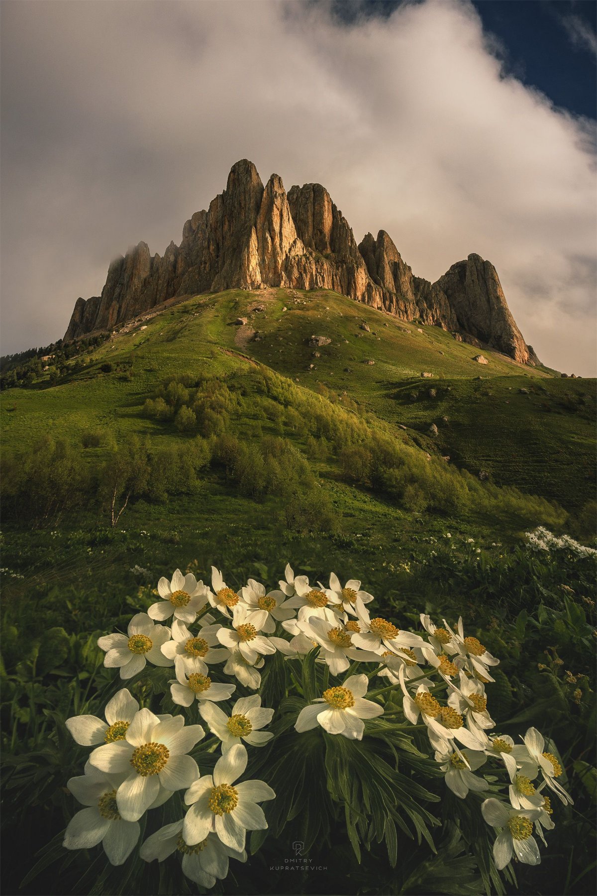 Большой Тхач (гора)