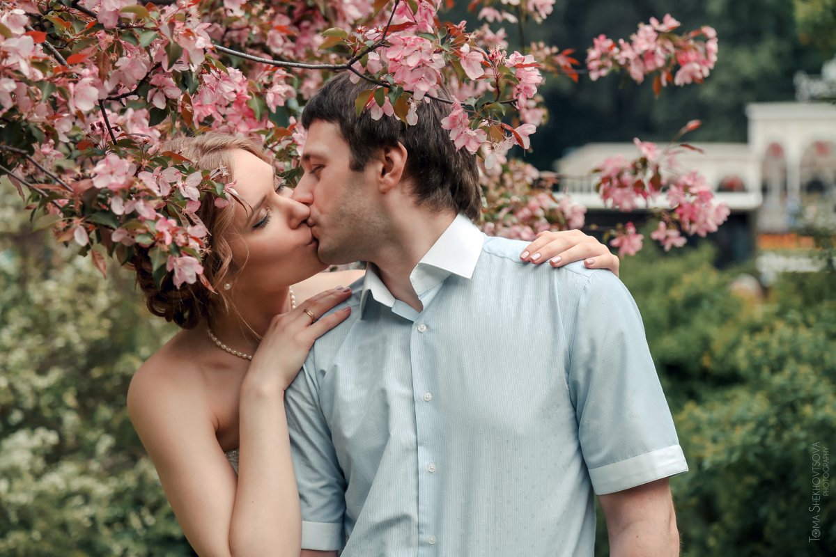 Пара в Вишневом саду