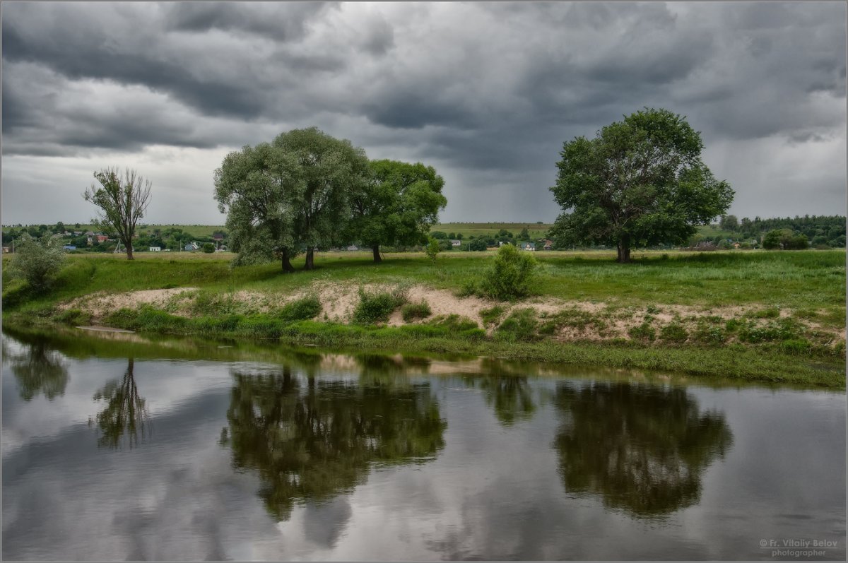 Пасмурный летний день