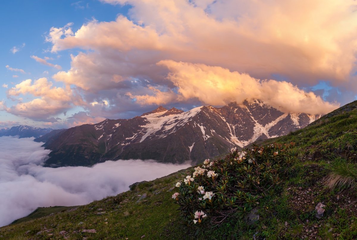 Кавказский хребет Приэльбрусье