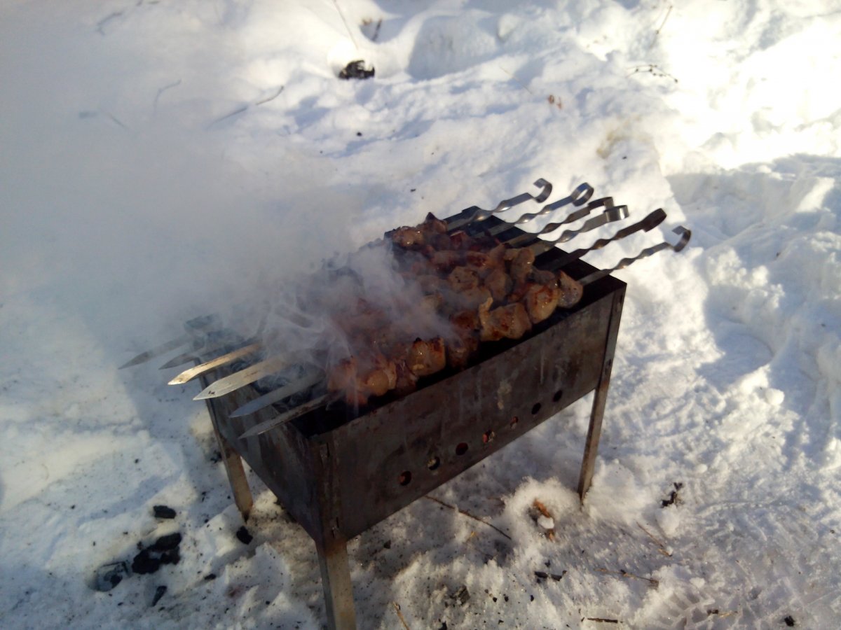 Новогодний Столс шашлыкаси