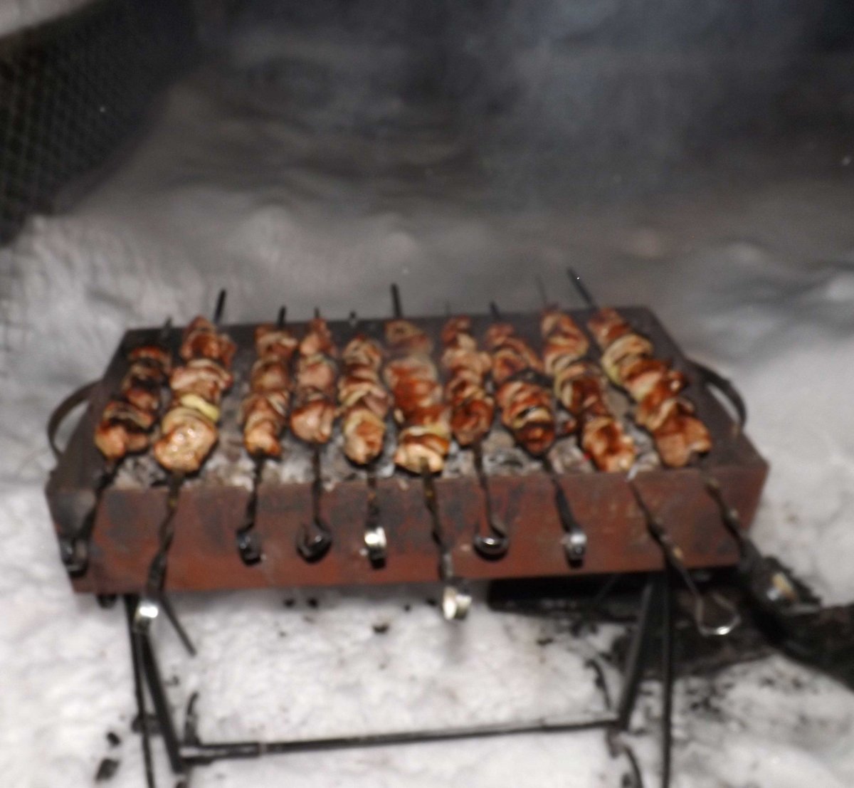 Мангал зимой