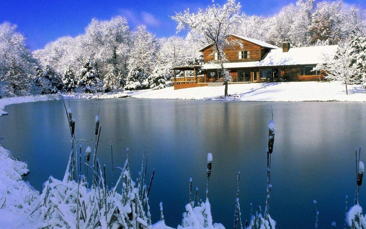 Зимнее озеро