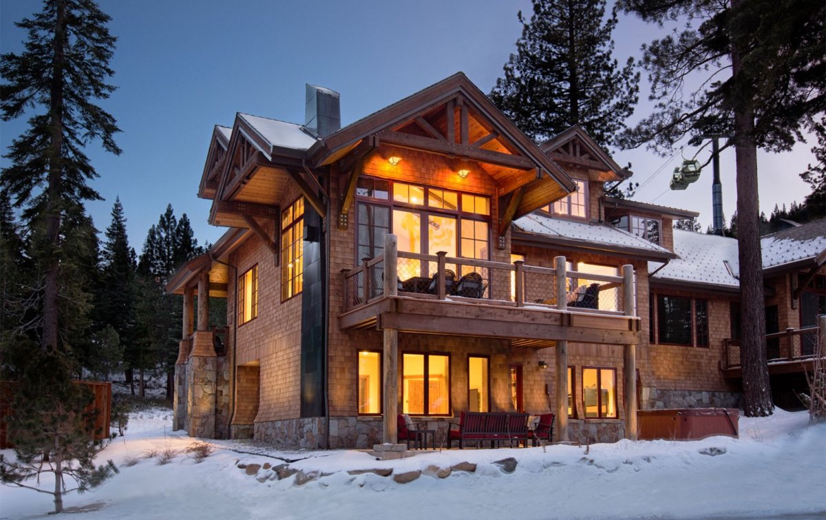 Коттедж зимой