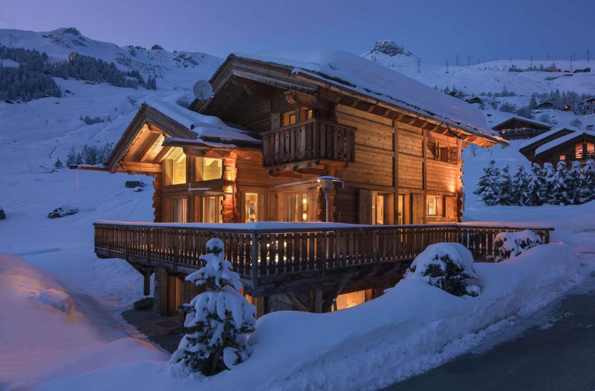 Загородная резиденция в Альпах Швейцарии