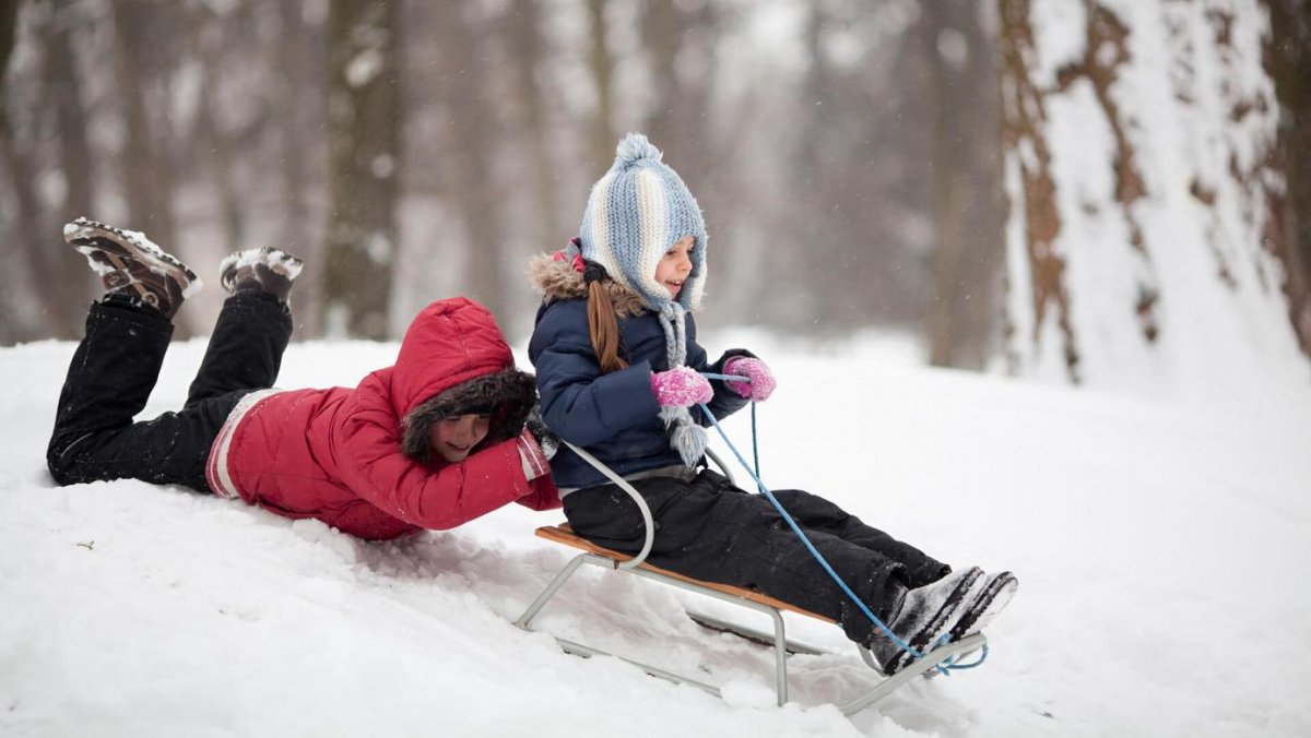 "Санки ватрушки опасны"