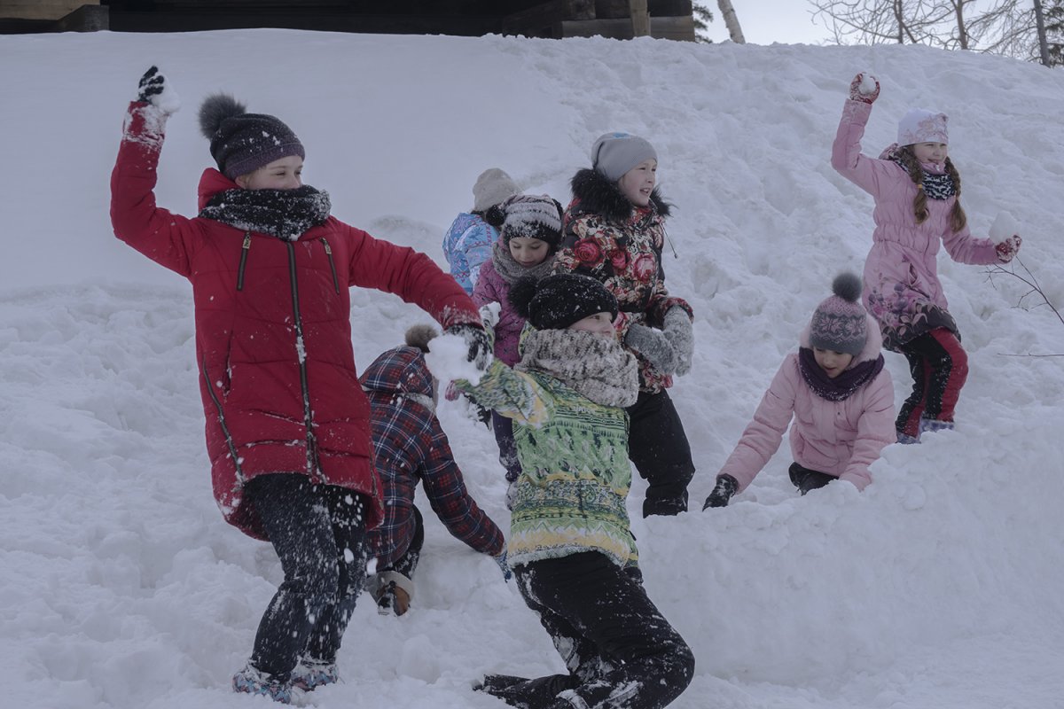 Игровая программа зимой