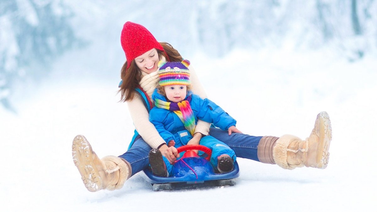 Зимние развлечения снежки