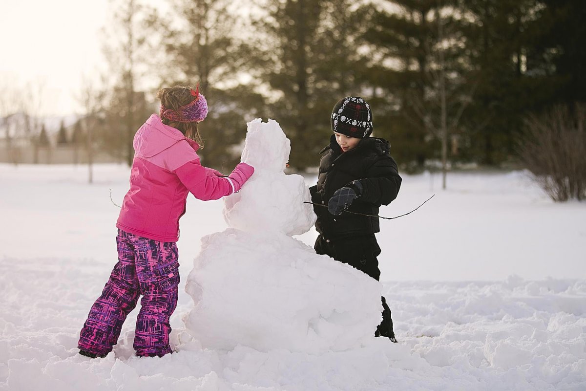 Зимние развлечения с детьми и родителями