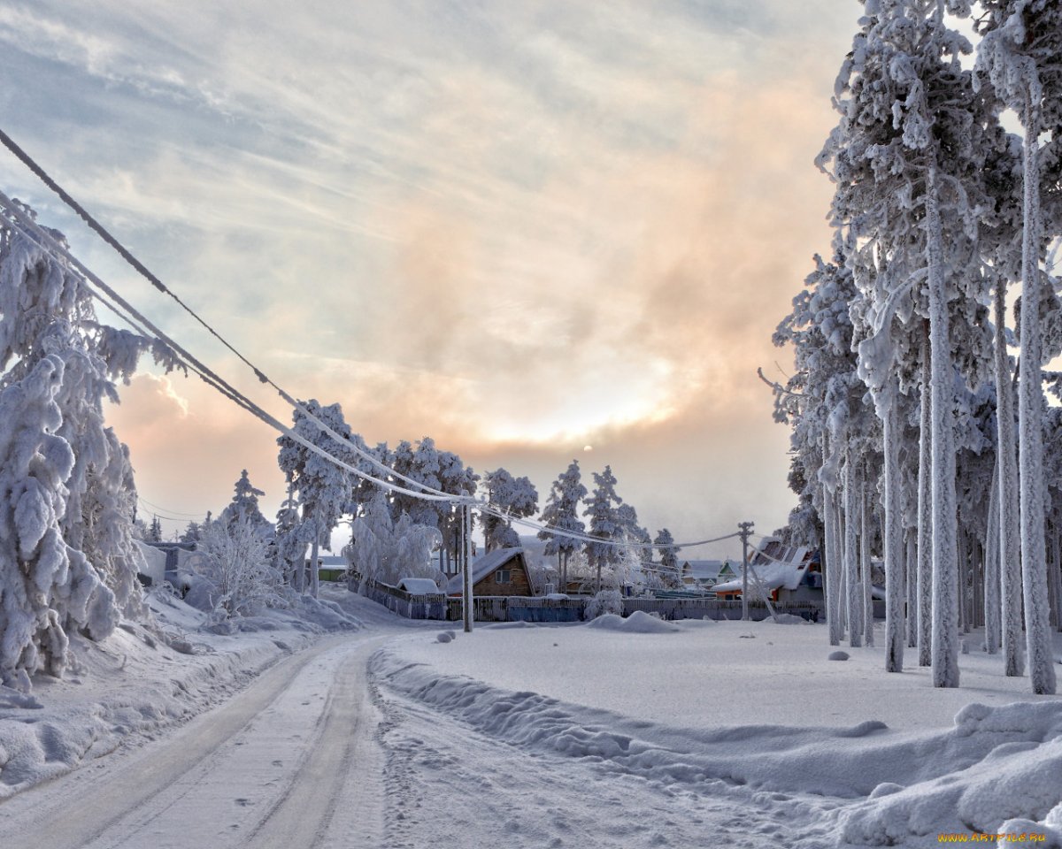 Ханты-Мансийск пирамида на Холме