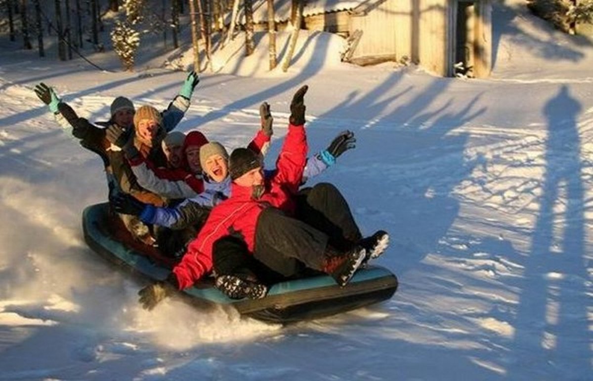 Зимние развлечения на базе отдыха