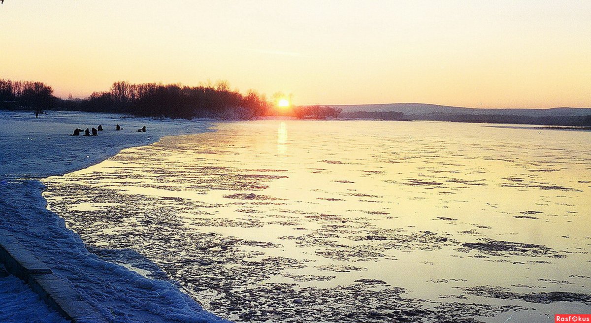 Хакасия горы Саяны зима