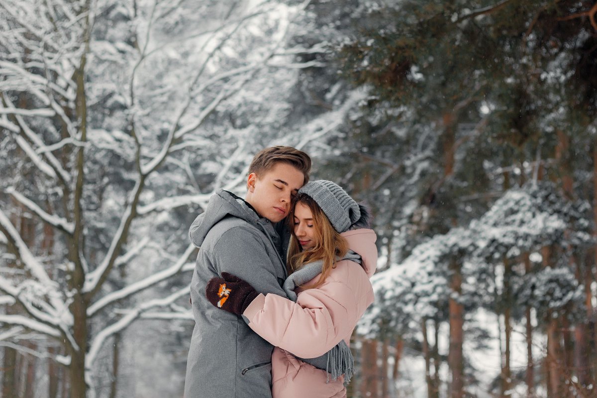 Фотосессия лав стори зимой