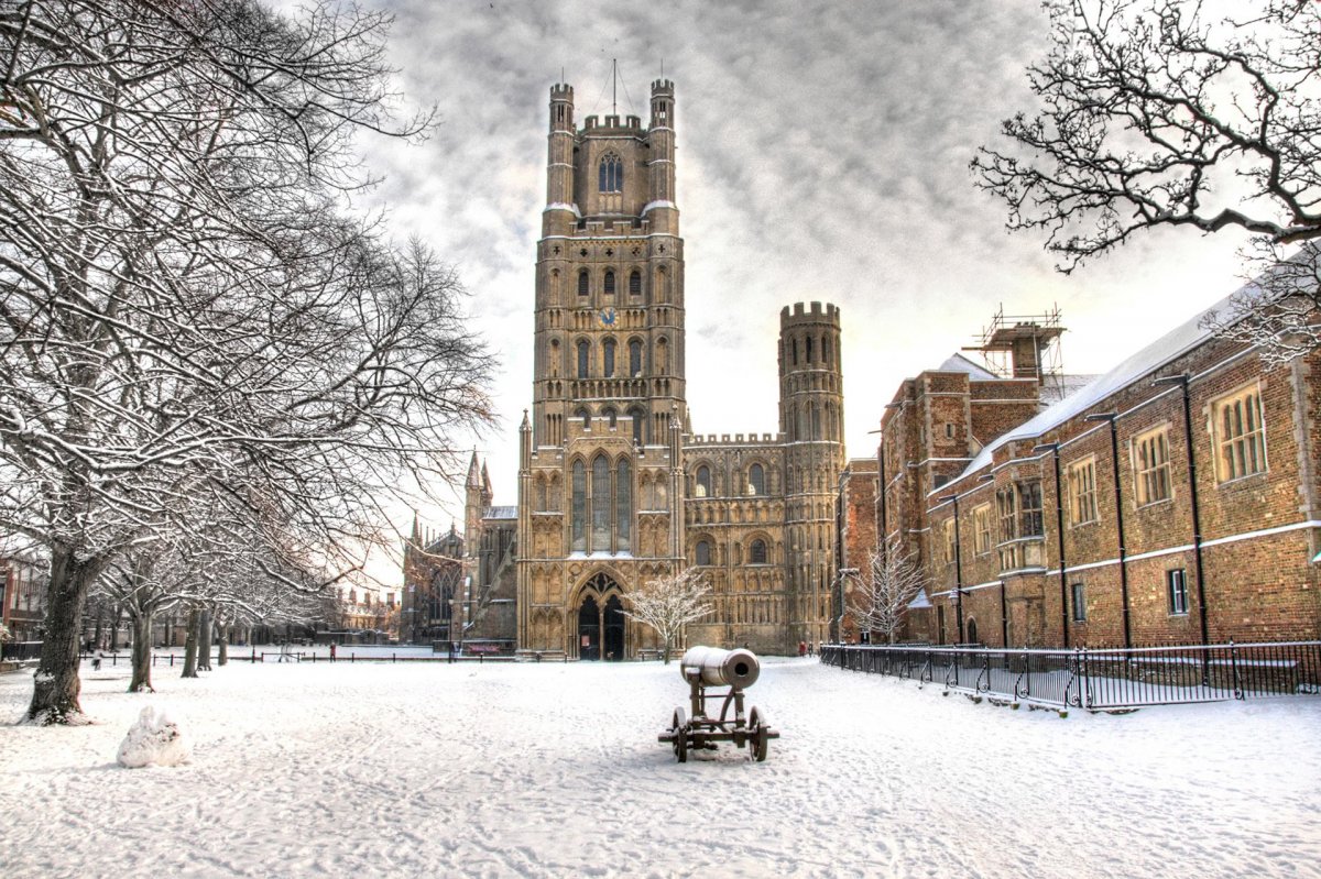 Кембридж университет зимой
