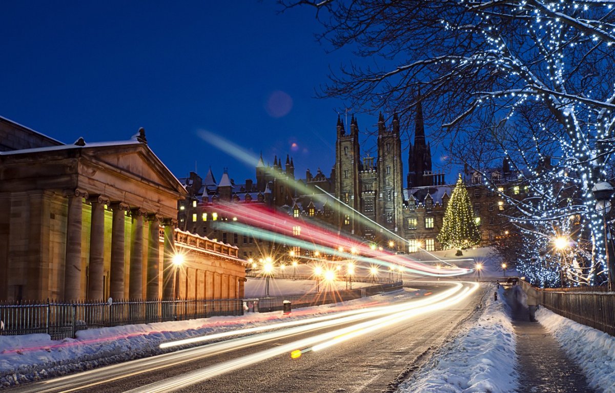Эдинбург Шотландия улицы снег