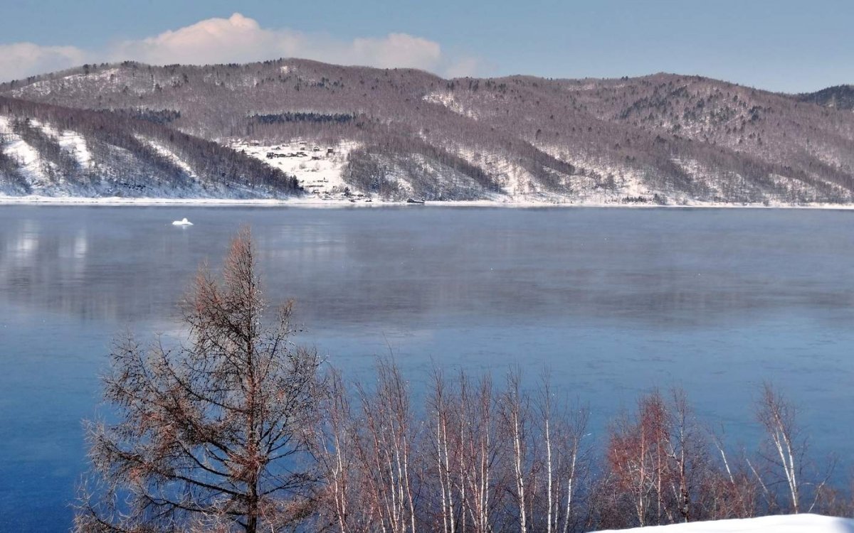 Исток реки Ангара Иркутск