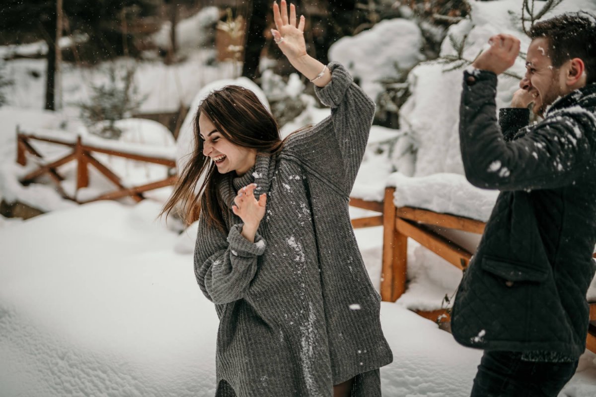 Лавстори зимой в пальто