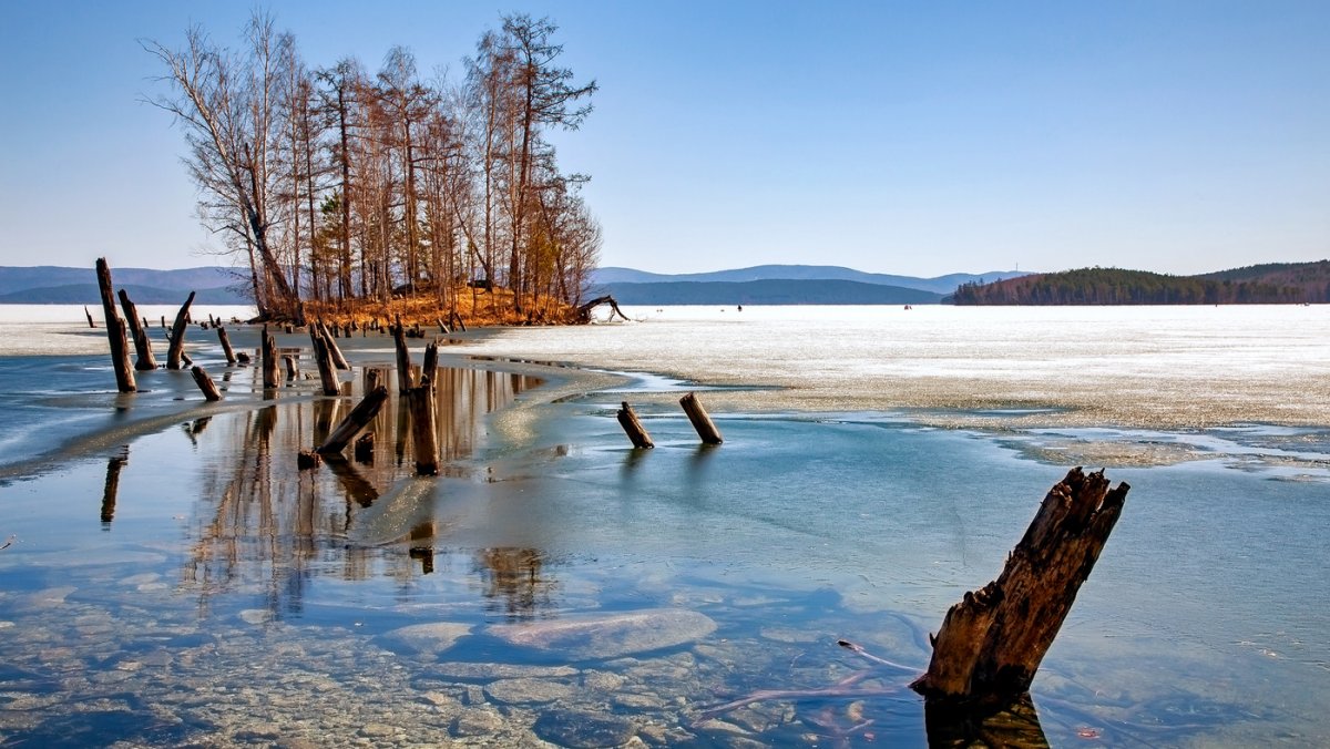 Тургояк озеро зима