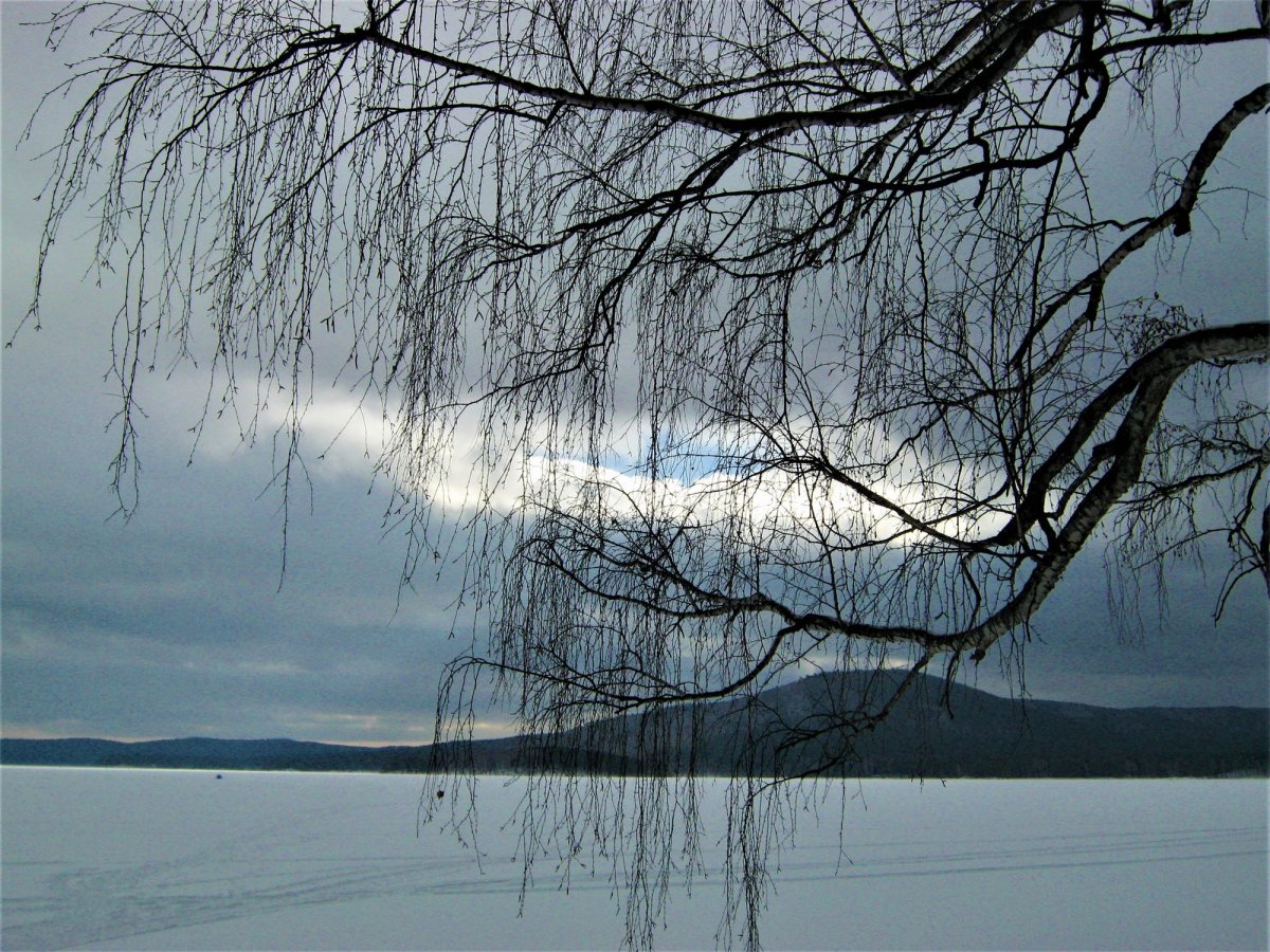 Озеро Тургояк осенью