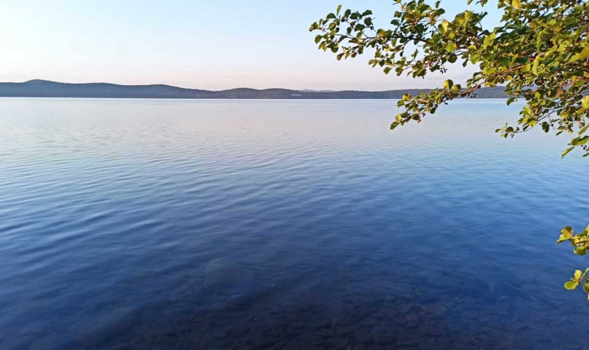 Озеро Тургояк осень