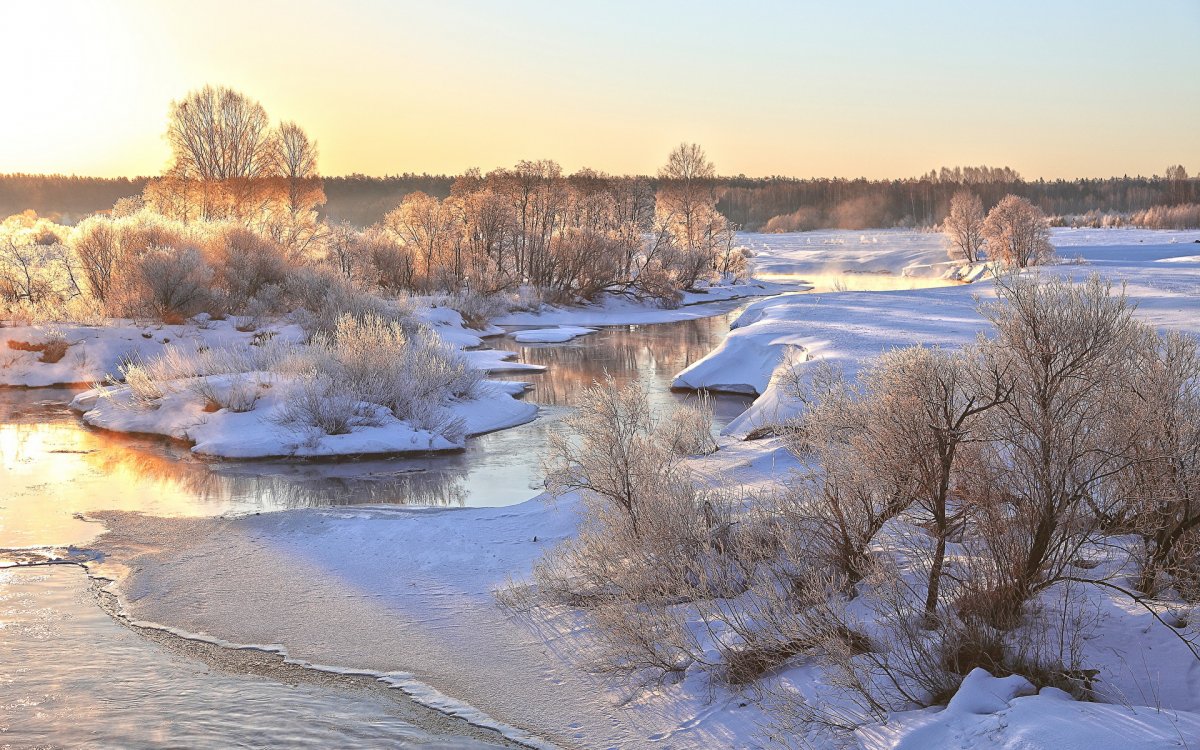 Природа зима река