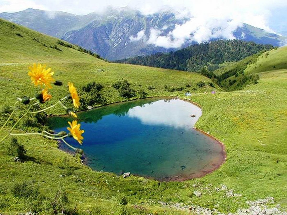 Озеро любви в Карачаево Черкесии