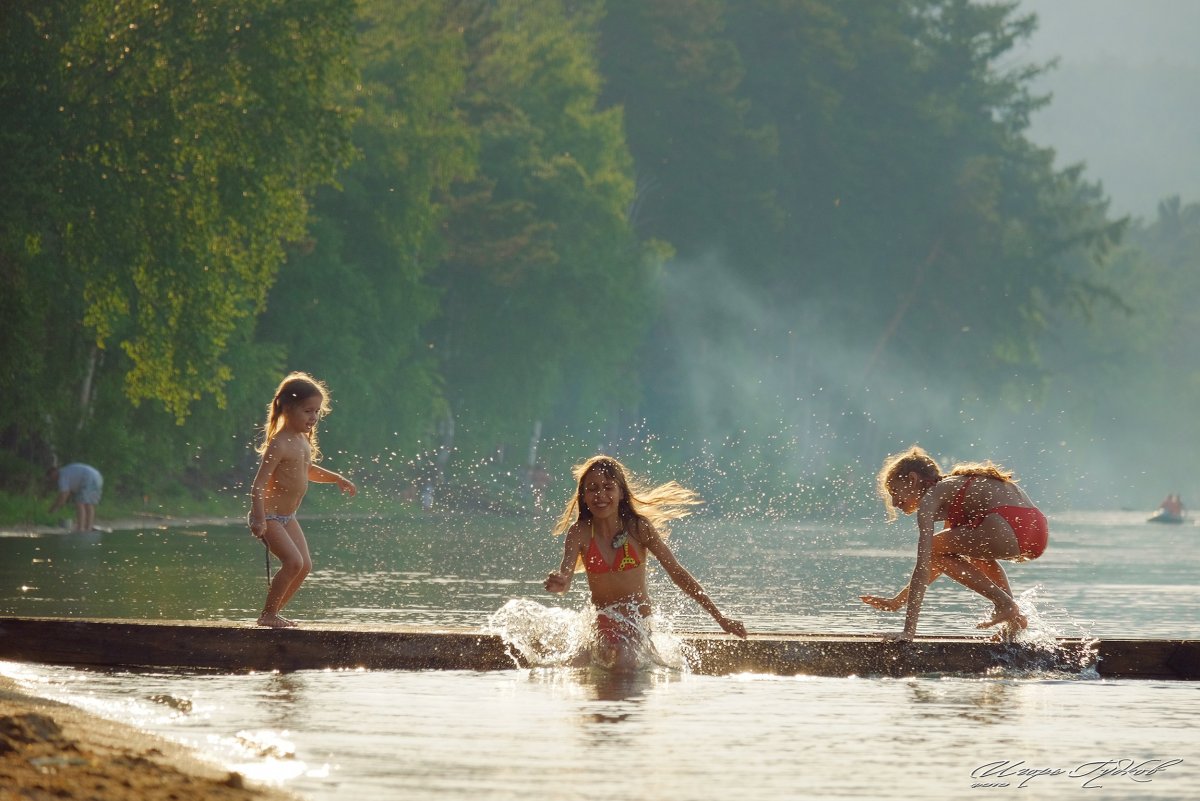 Летом на речке