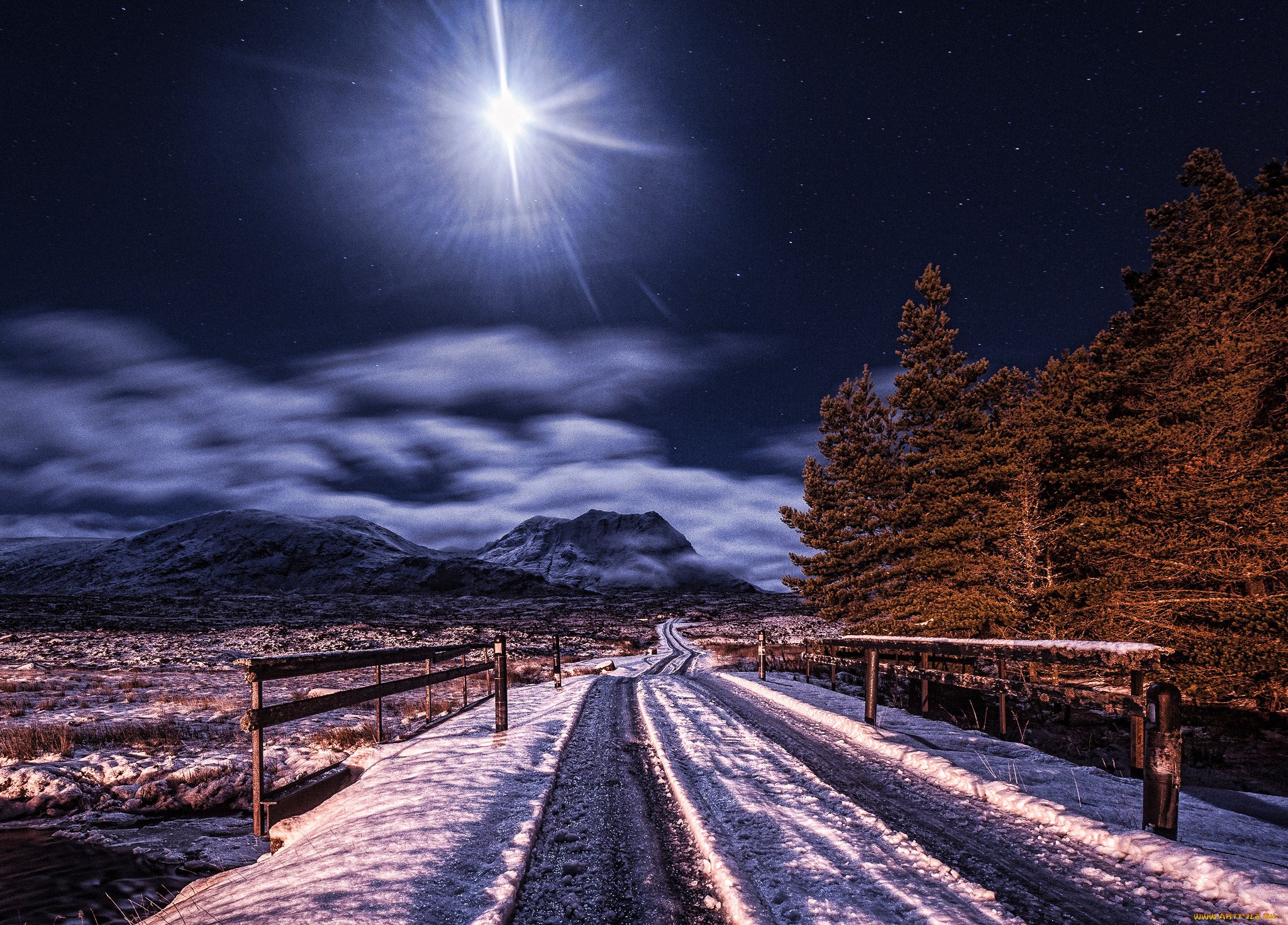 Звездное небо дорога. Зима ночь. Ночной пейзаж. Ночная дорога. Зимний ночной пейзаж.