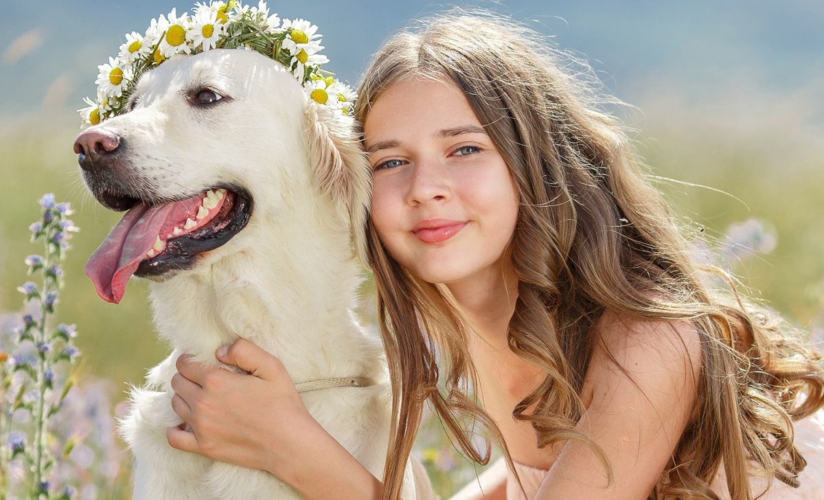 Девушка с собакой