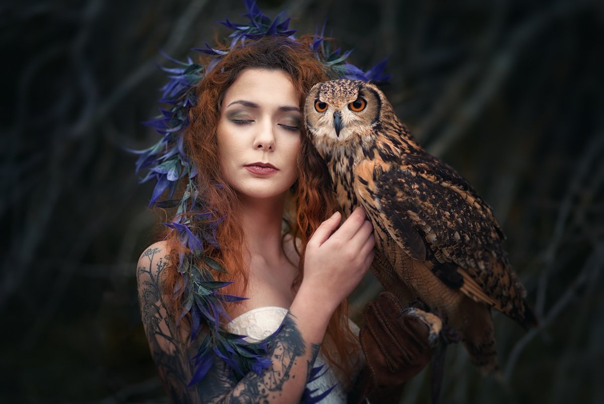 Девушка с совой