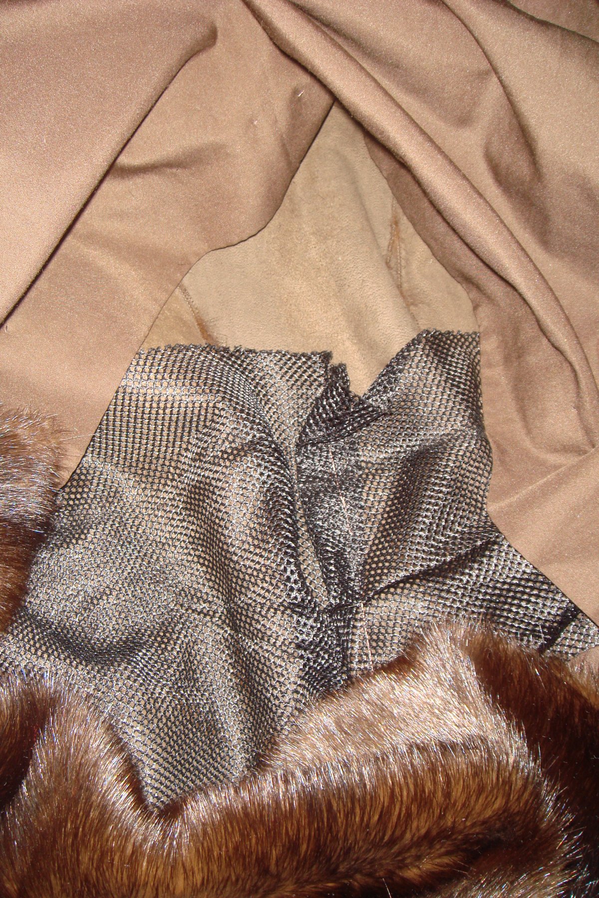 Что такое Мездра на шубе