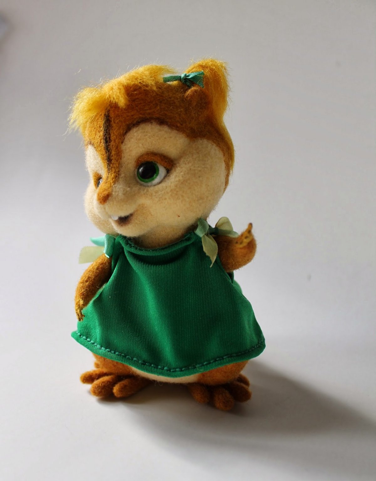 Элвин и бурундуки Элеонора