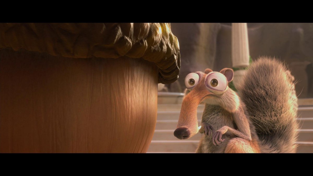 Белка из ледникового периода под водой