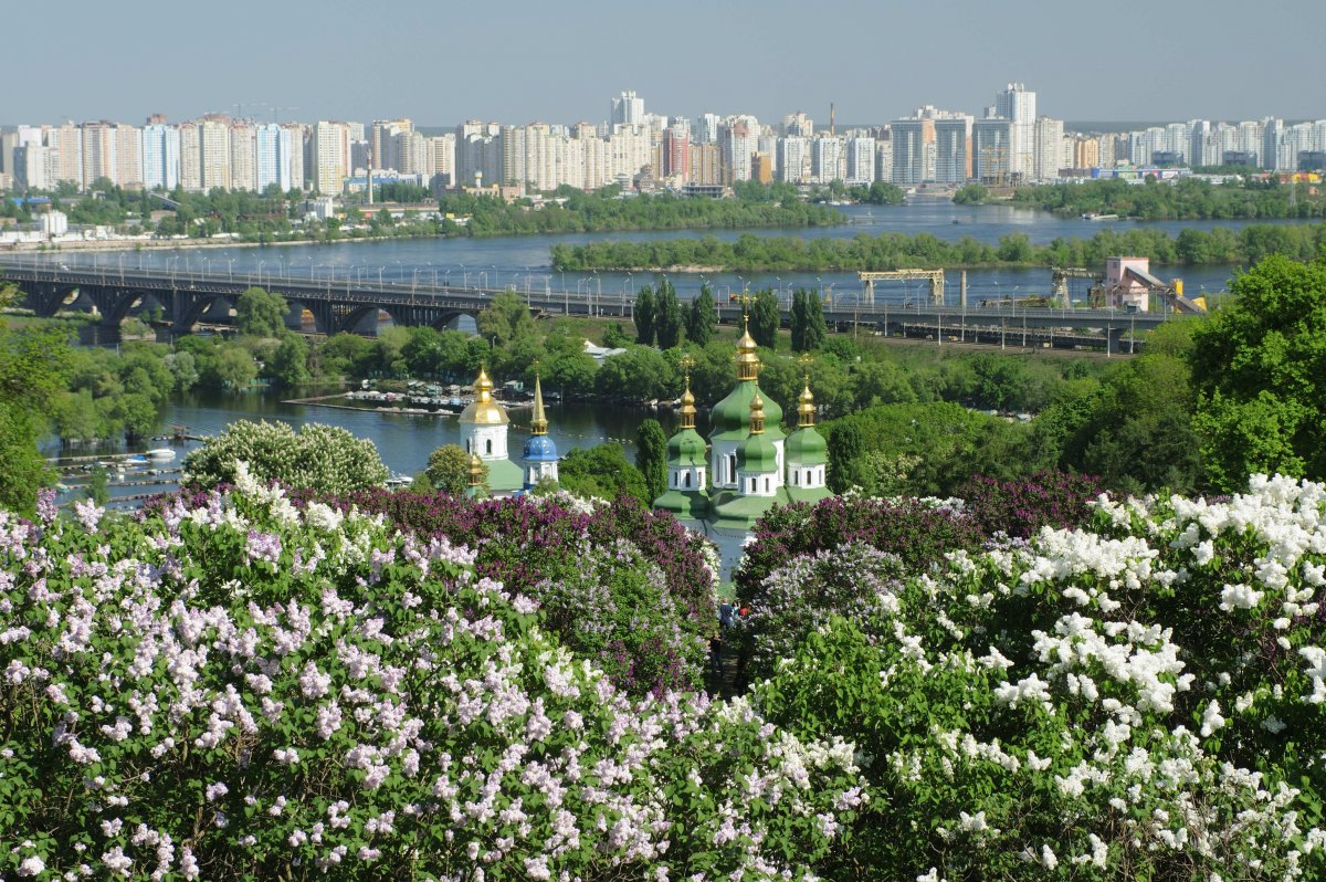 Красивые места для фото в москве весной