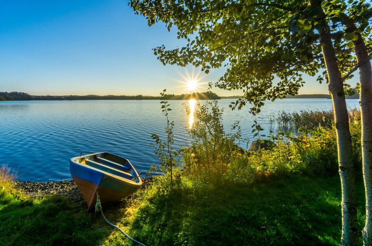 Летнее озеро