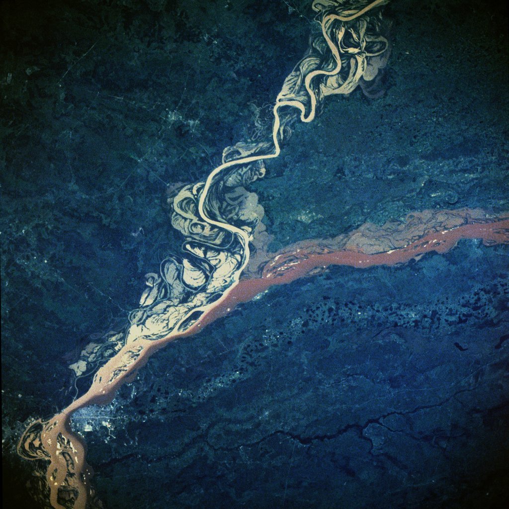 Река Парана из космоса