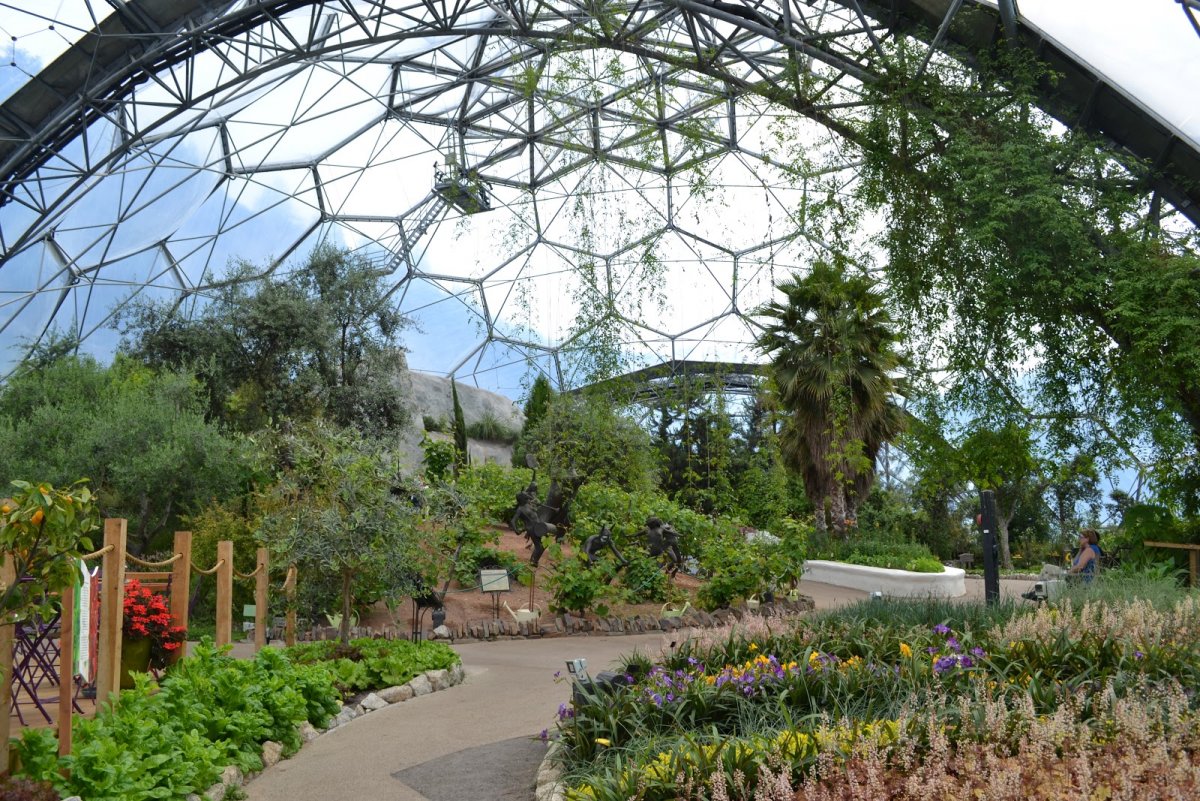 Оранжерея Эдем